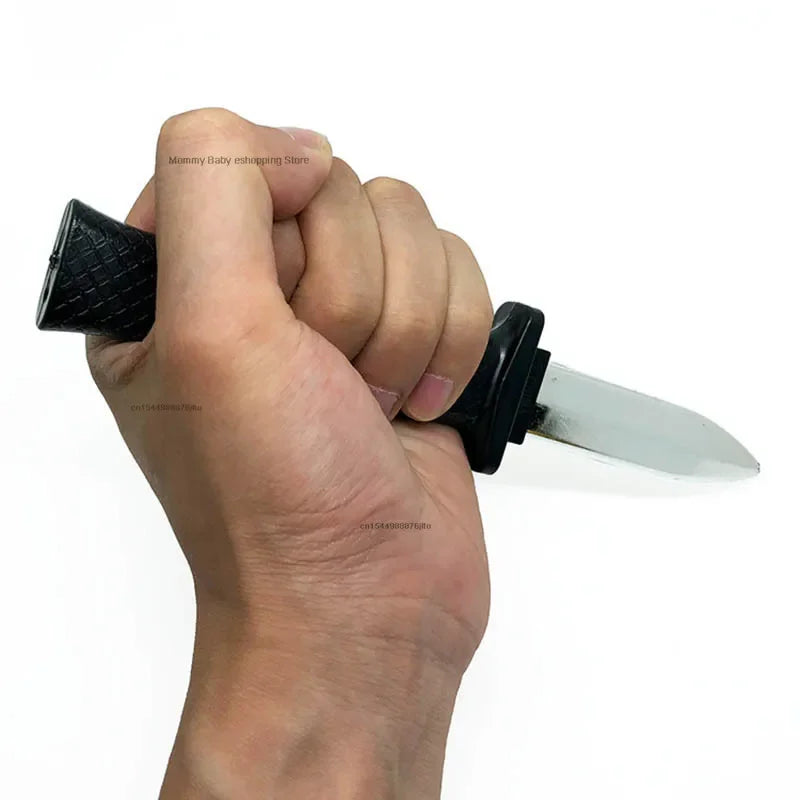 Halloween Novelty Props Fake Knives Plastic Retractable Knives Parties Children's Fun Pranks Fake Dagger Horror Trick Props Toys